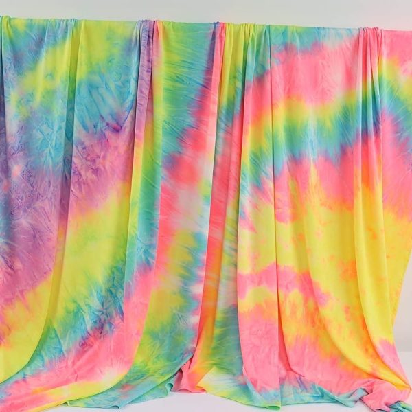 How to Dye Spandex Fabrics