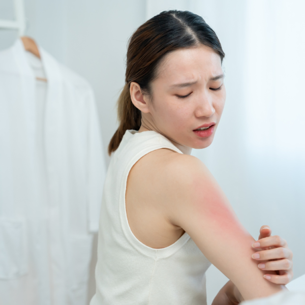 Decoding Toxic Fabrics and Building a Health-Conscious Wardrobe